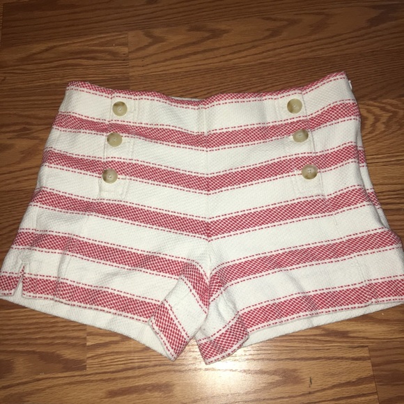 LOFT Riviera Short - Picture 2 of 6